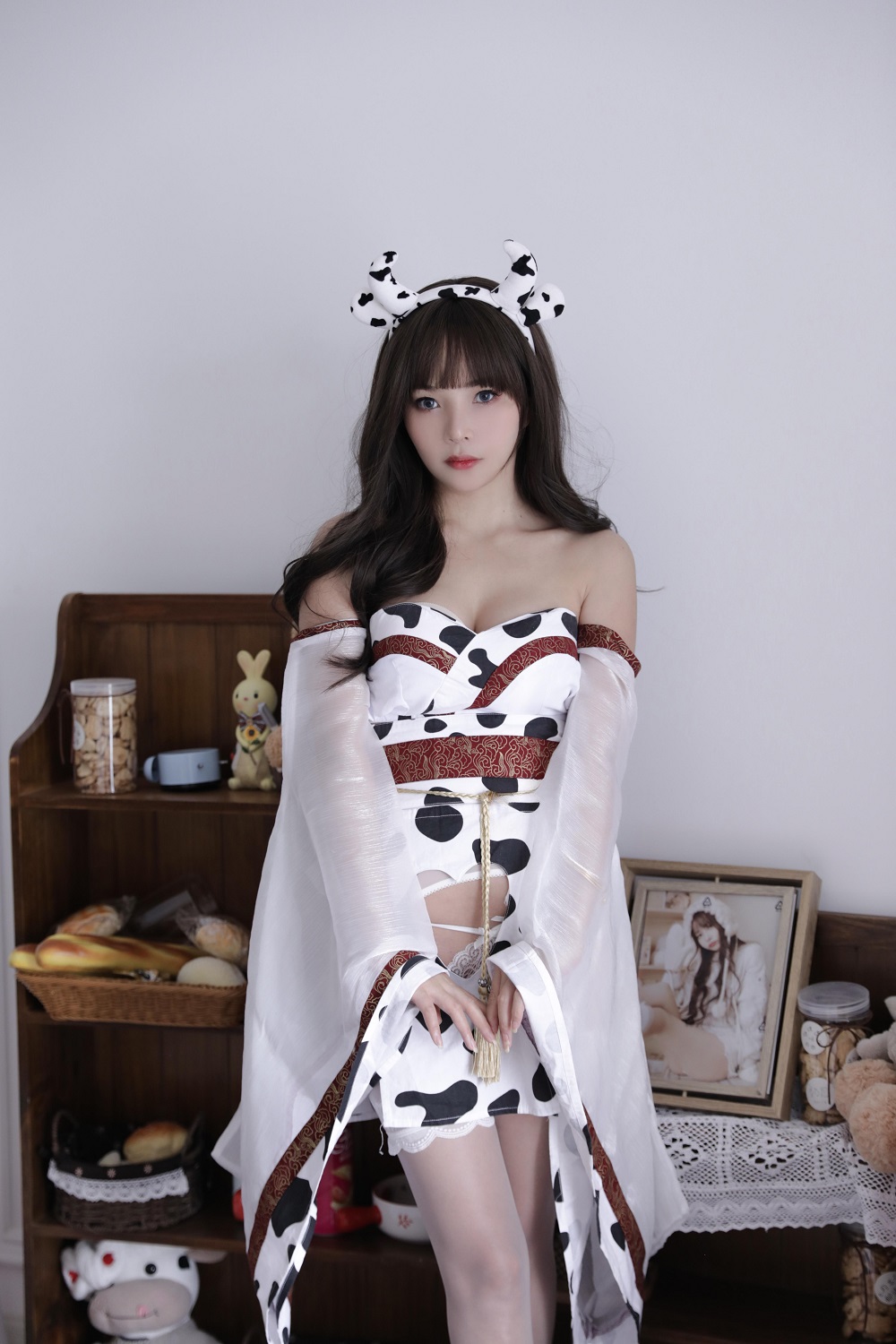 苏嫣qvq-白丝牛牛[30P] COS网红博主 预览2图