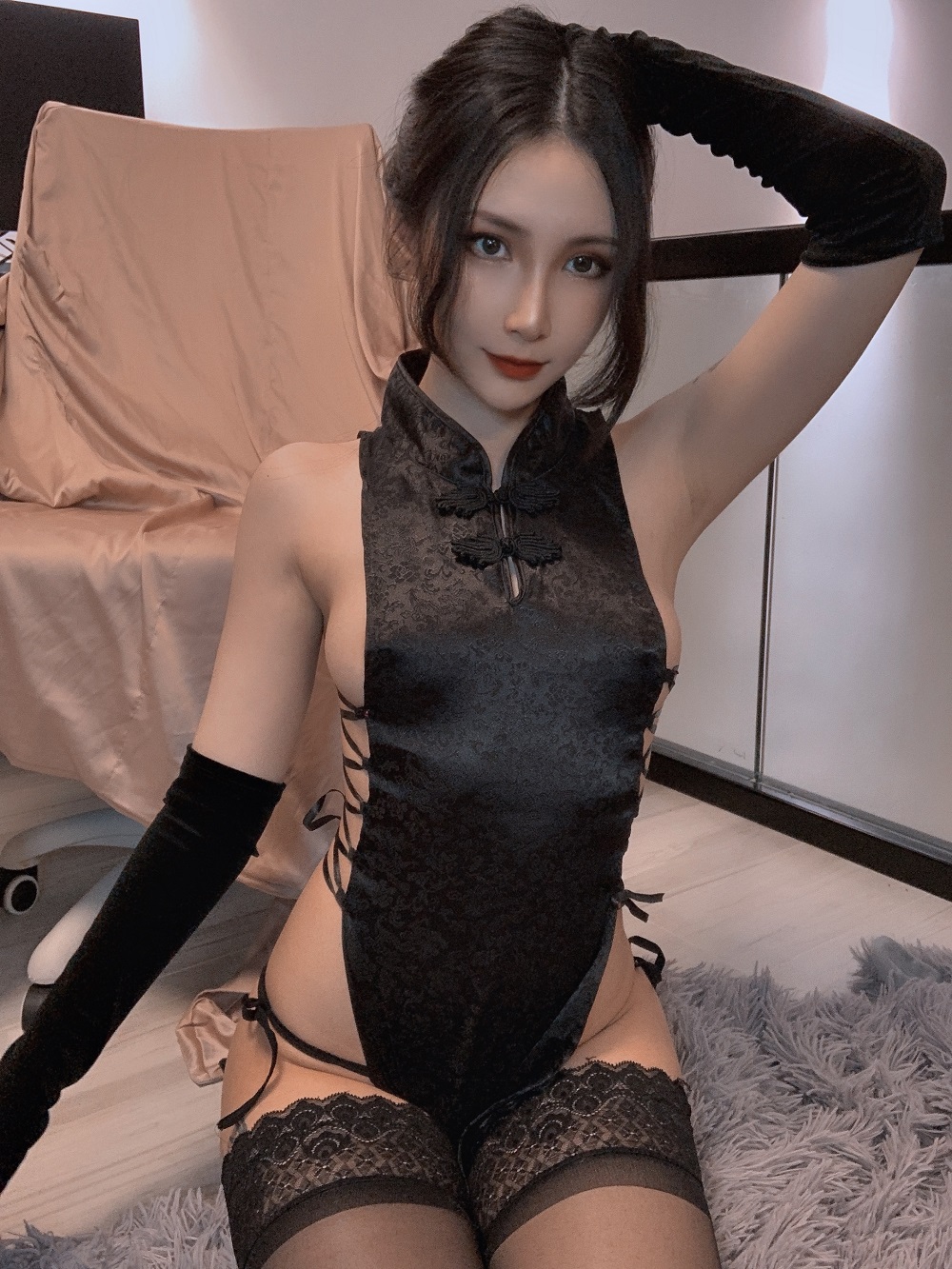 vams子-黑色旗袍[30P] COS网红博主 预览2图
