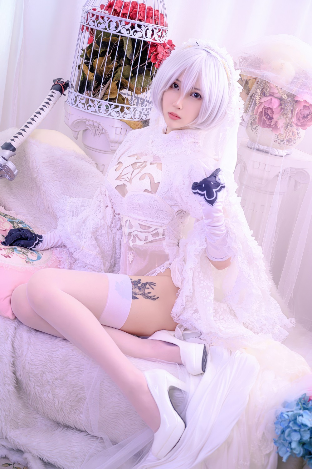 vams子-尼尔机械纪元-2B白花嫁[18P] COS网红博主 预览1图