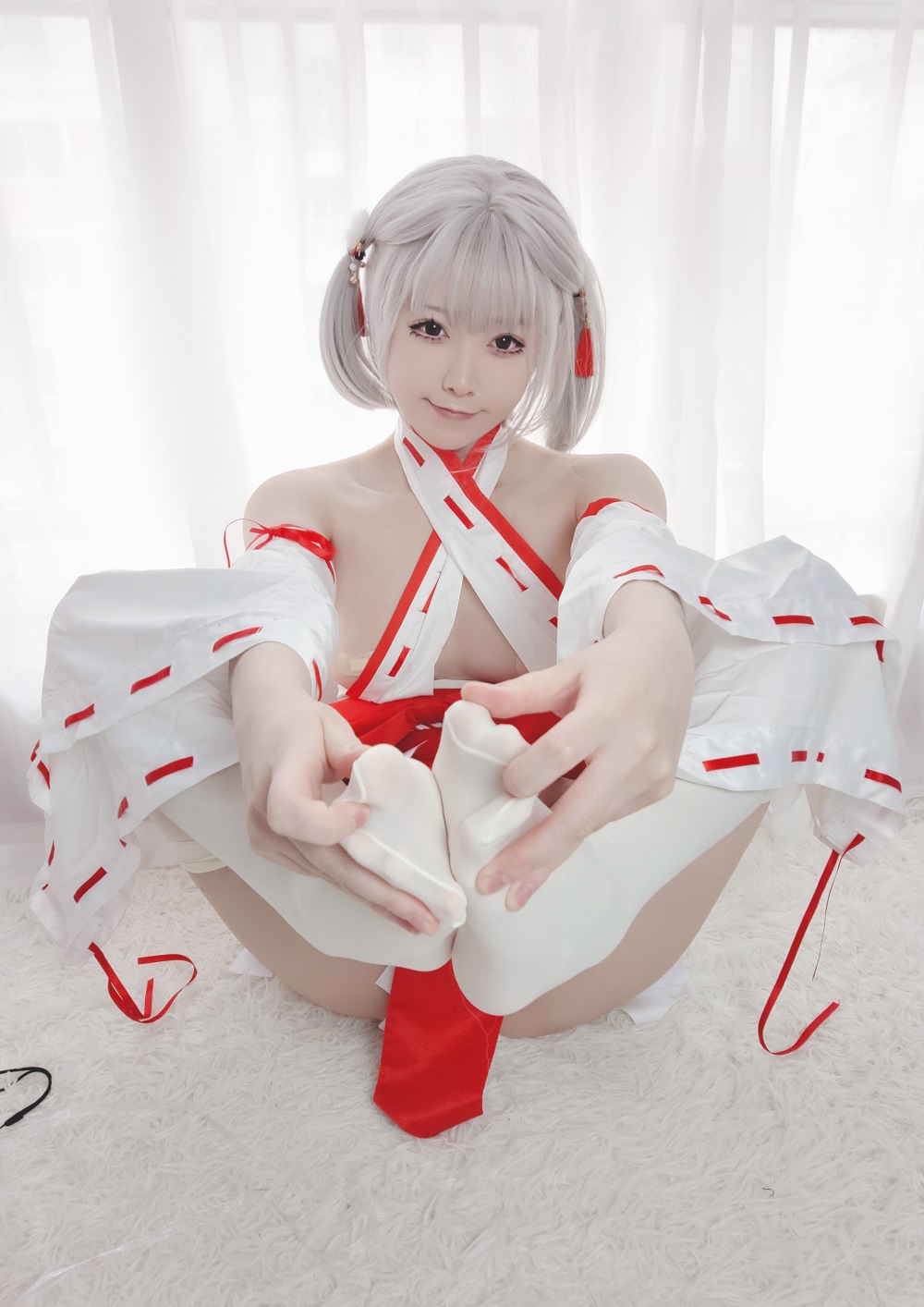Asagiriai朝雾爱-巫女服自拍[40P] COS网红博主 预览2图