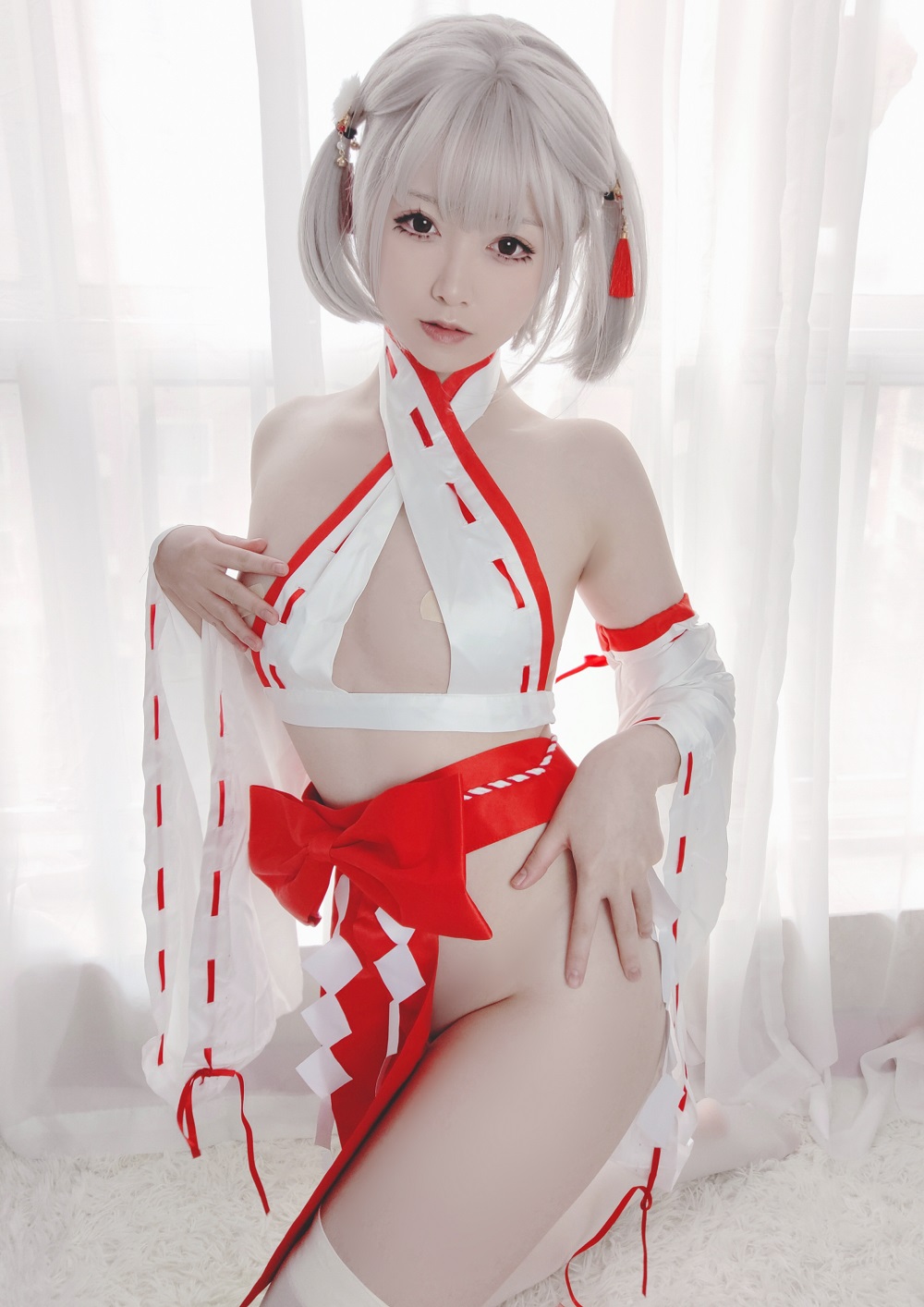 Asagiriai朝雾爱-巫女服自拍[40P] COS网红博主 预览1图