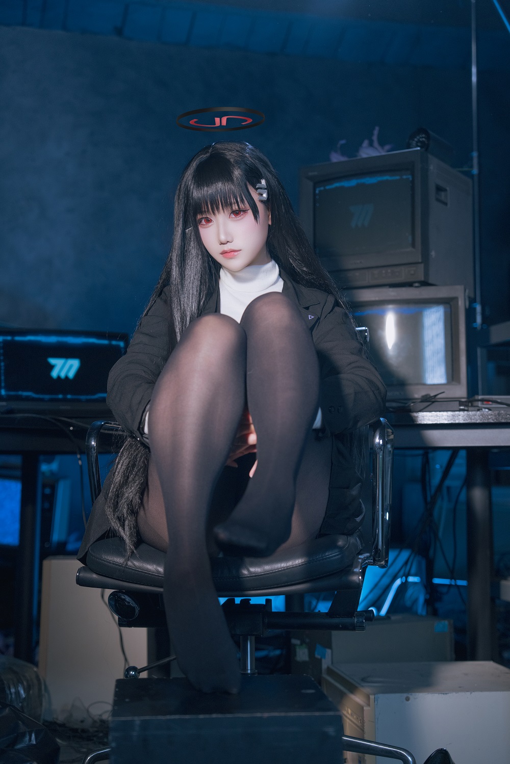 lunananya-蔚蓝档案-调月莉音OL[30P] COS网红博主 预览2图