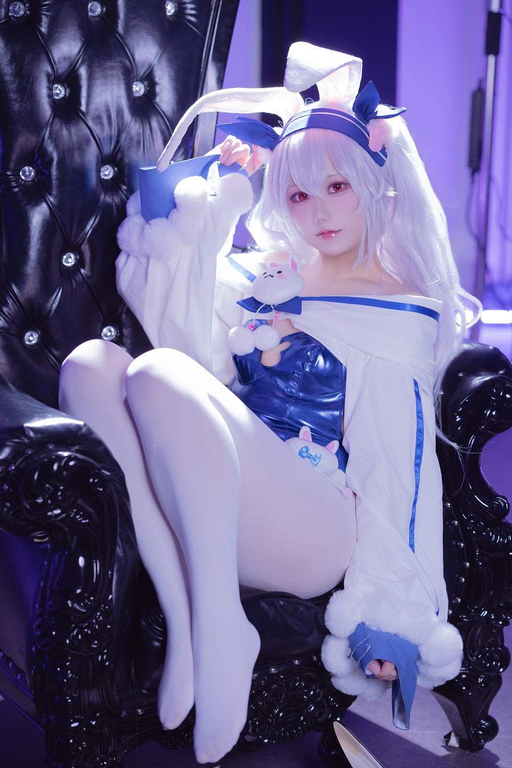 lunananya-碧蓝航线-拉菲兔女郎[24P] COS网红博主 预览1图