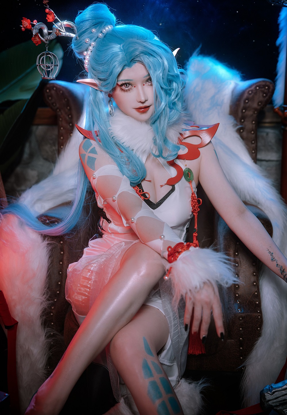 露兒大魔王-无期迷途-禁闭者娜恰[15P] COS网红博主 预览2图