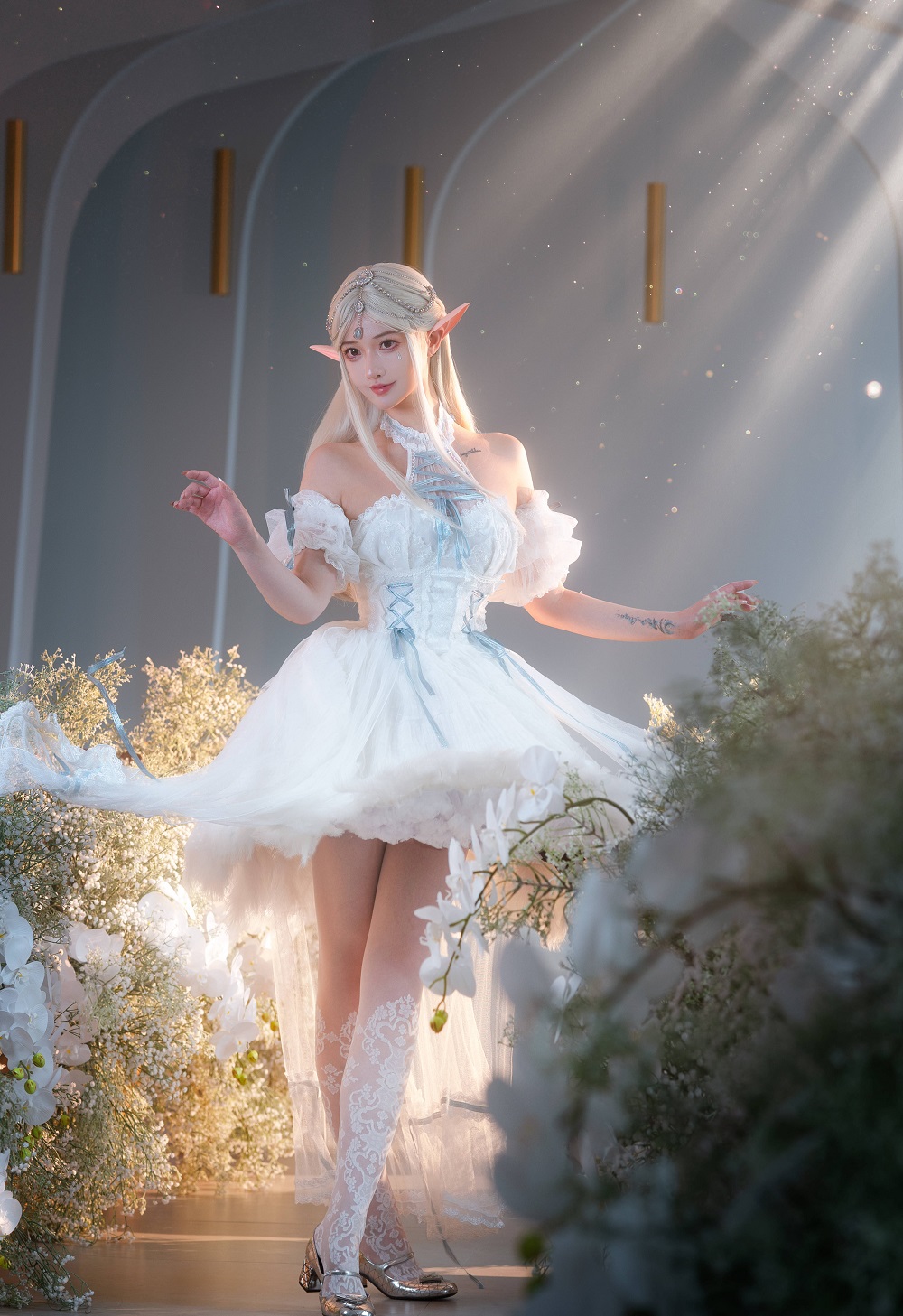 露兒大魔王-精灵Lolita[14P] COS网红博主 预览1图
