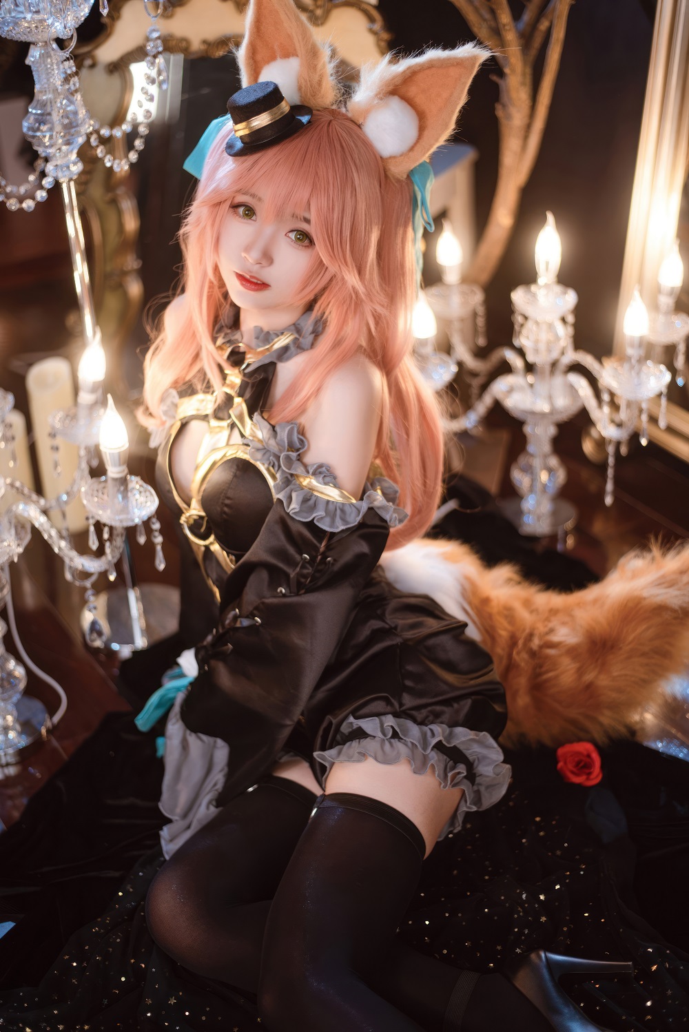 大大卷卷小卷-FGO-玉藻前漆黑魔术服[19P] COS网红博主 预览2图