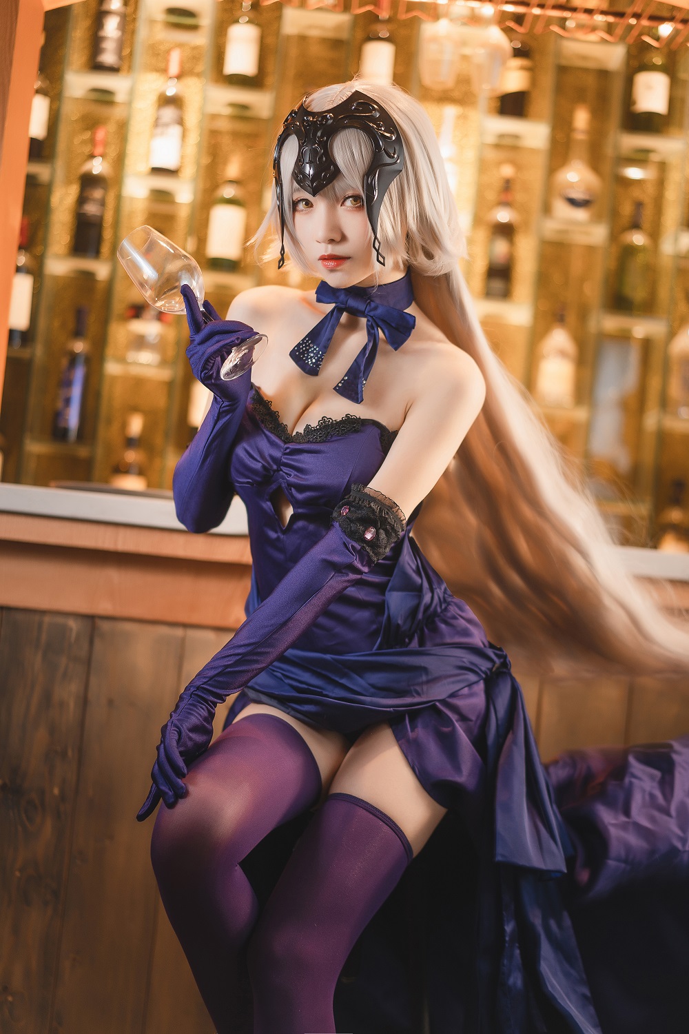 大大卷卷小卷-FGO-黑贞德晚宴礼服[14P] COS网红博主 预览1图