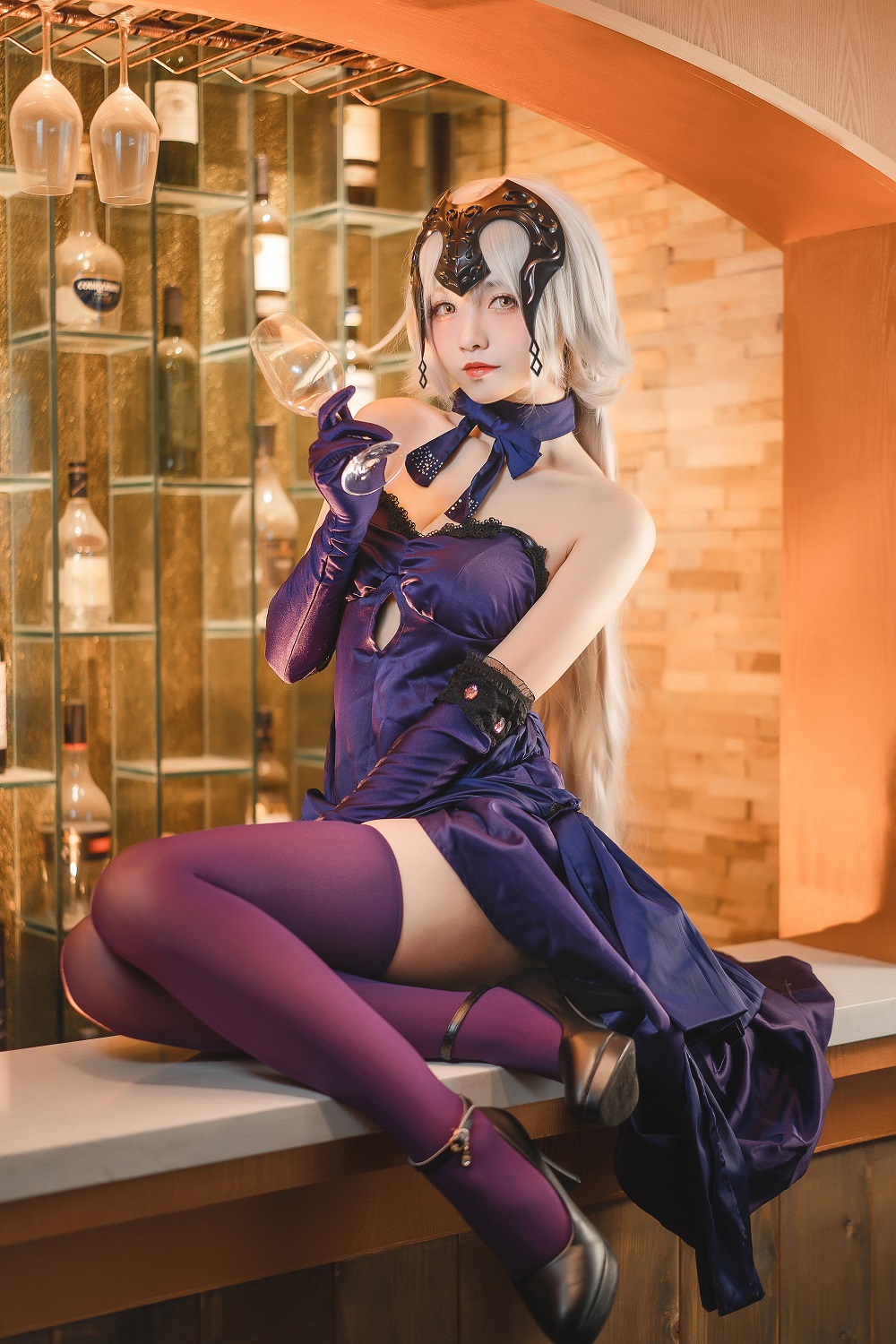 大大卷卷小卷-FGO-黑贞德晚宴礼服[14P] COS网红博主 预览2图