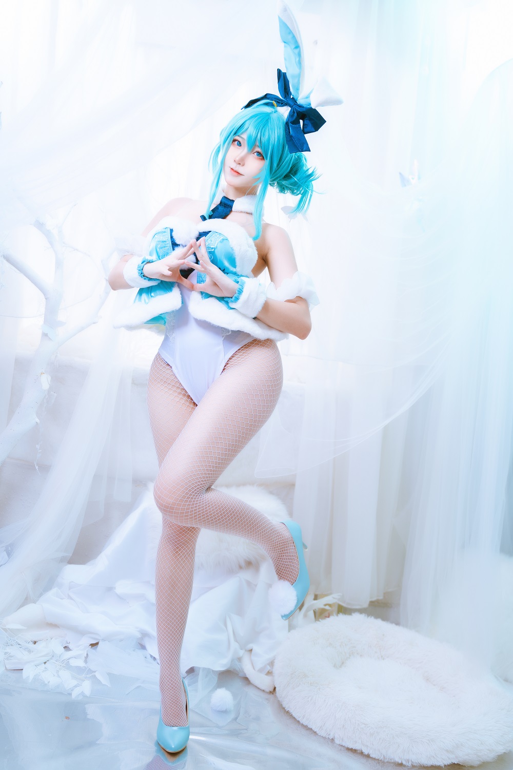 Seya狮砸-初音未来白兔女郎[12P] COS网红博主 预览2图