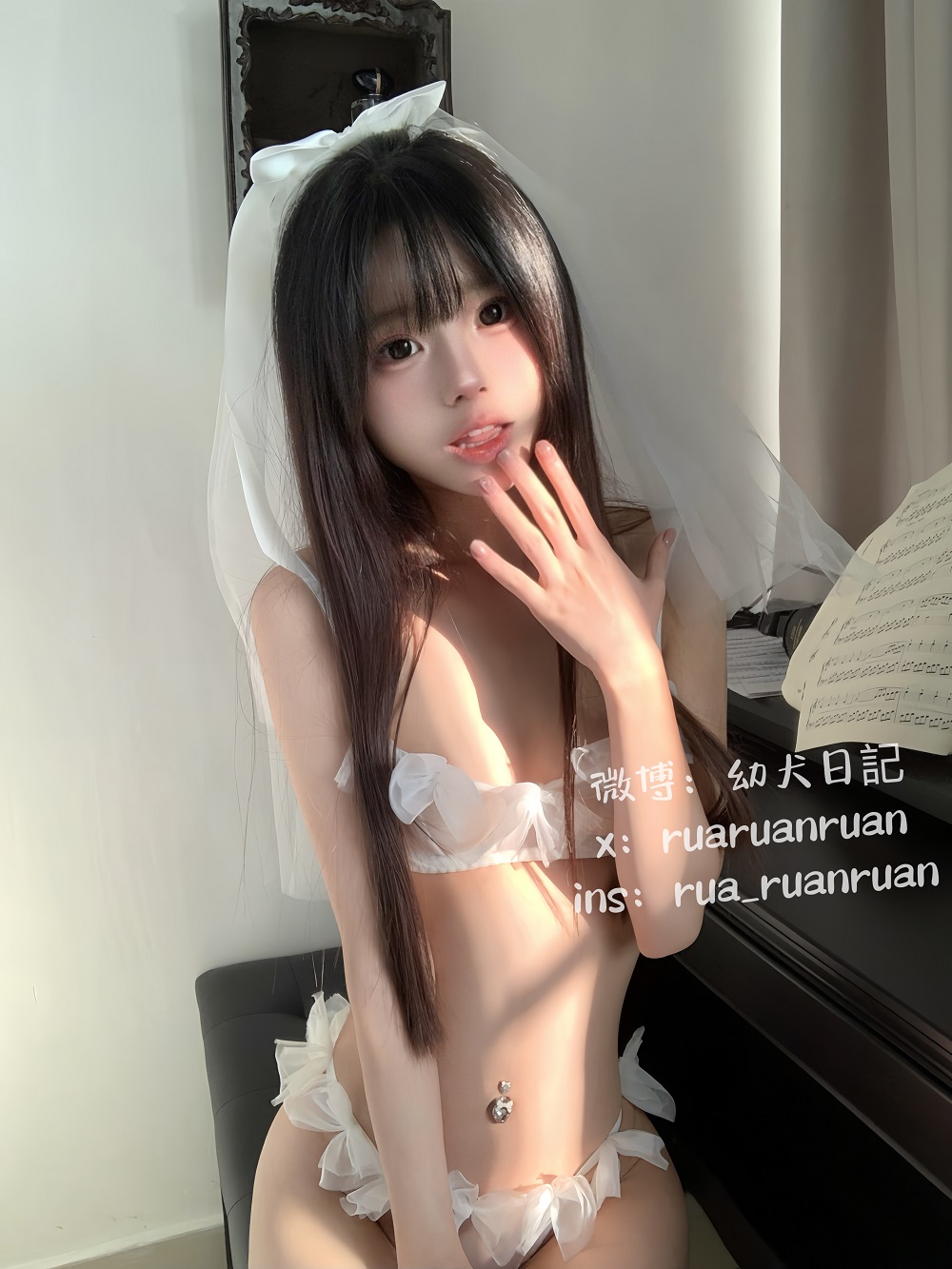 rua阮阮-白露[20P] COS网红博主 预览1图