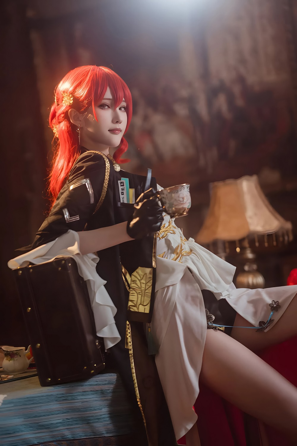 花兮honoka-崩坏·星穹铁道-姬子[12P] COS网红博主 预览1图