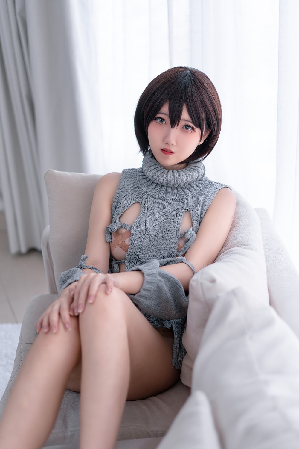阿薰kaOri-露背毛衣[20P] COS网红博主 预览1图
