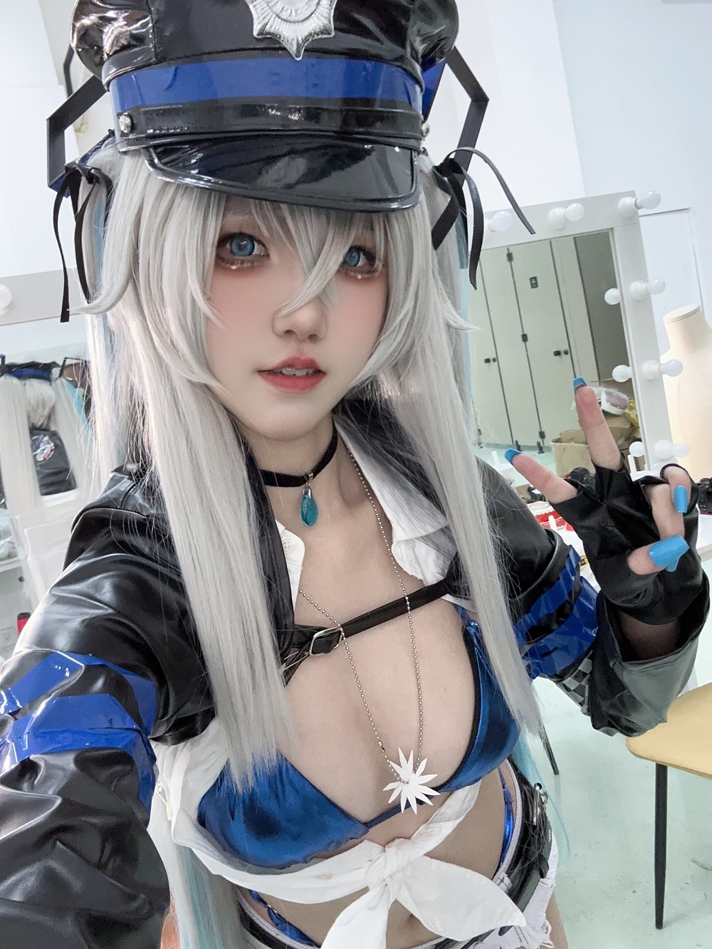 阿薰kaOri-薰薰加油包1.3真爱版[531P+59V] COS网红博主 预览2图