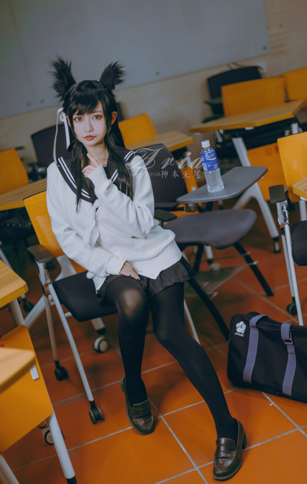 神本无尾Aria-碧蓝航线-爱宕JK[18P] COS网红博主 预览2图
