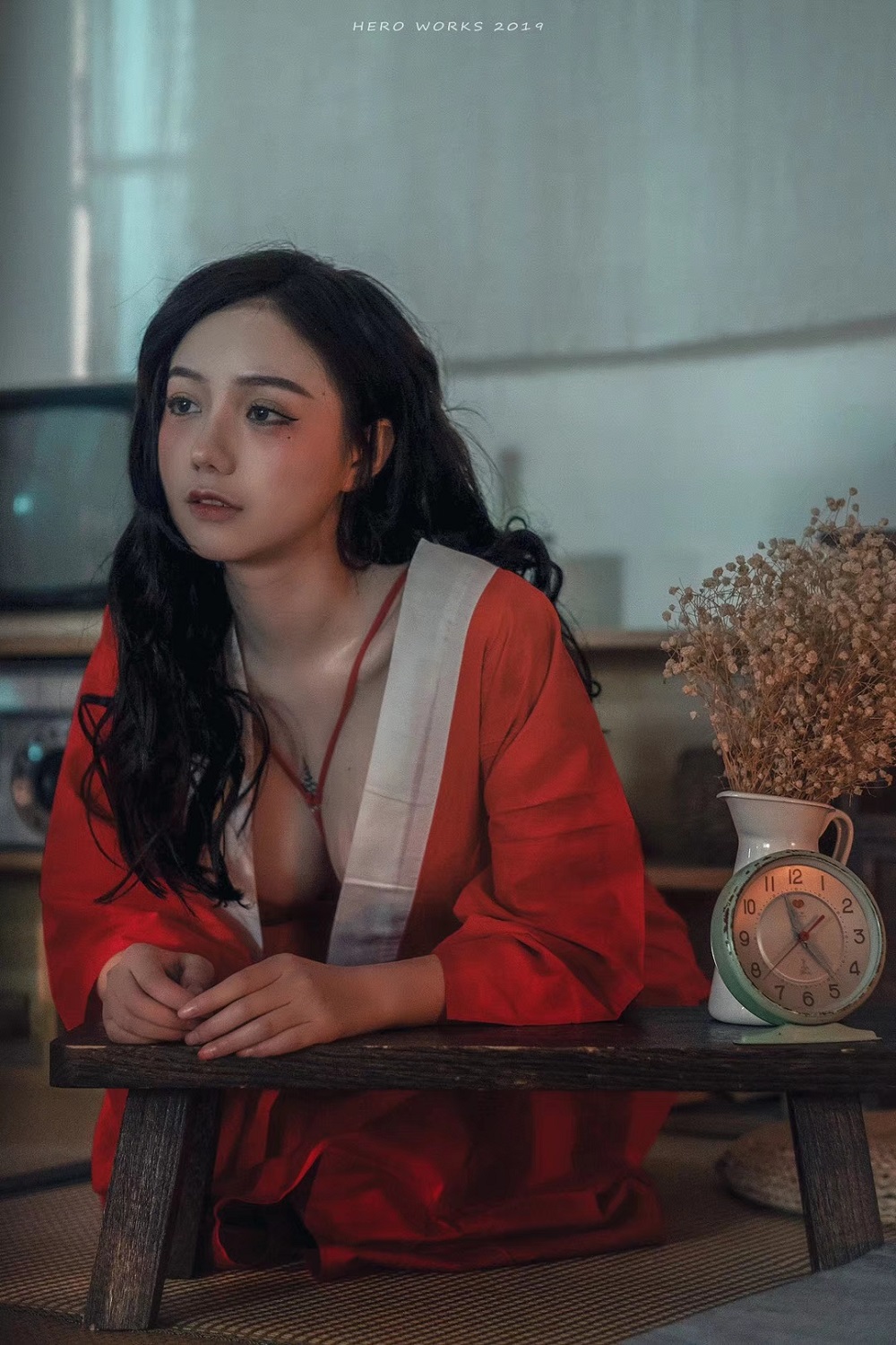 洛丽塔大哥-红色内衣[18P] COS网红博主 预览1图