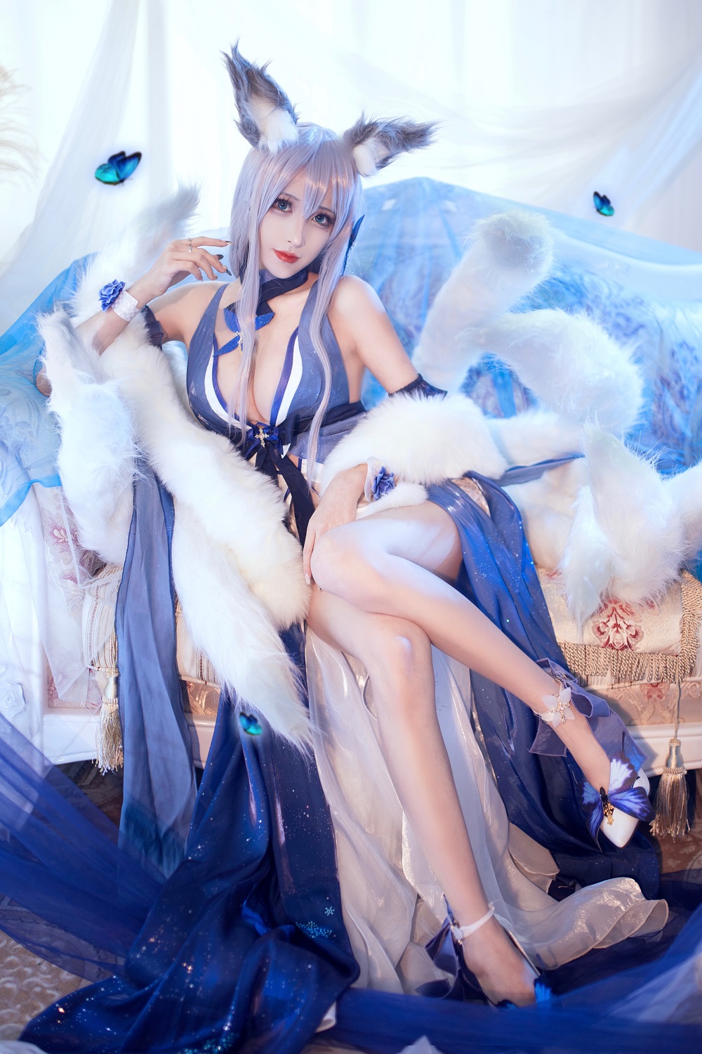奶狮不咬人-碧蓝航线-信浓礼服[16P] COS网红博主 预览1图