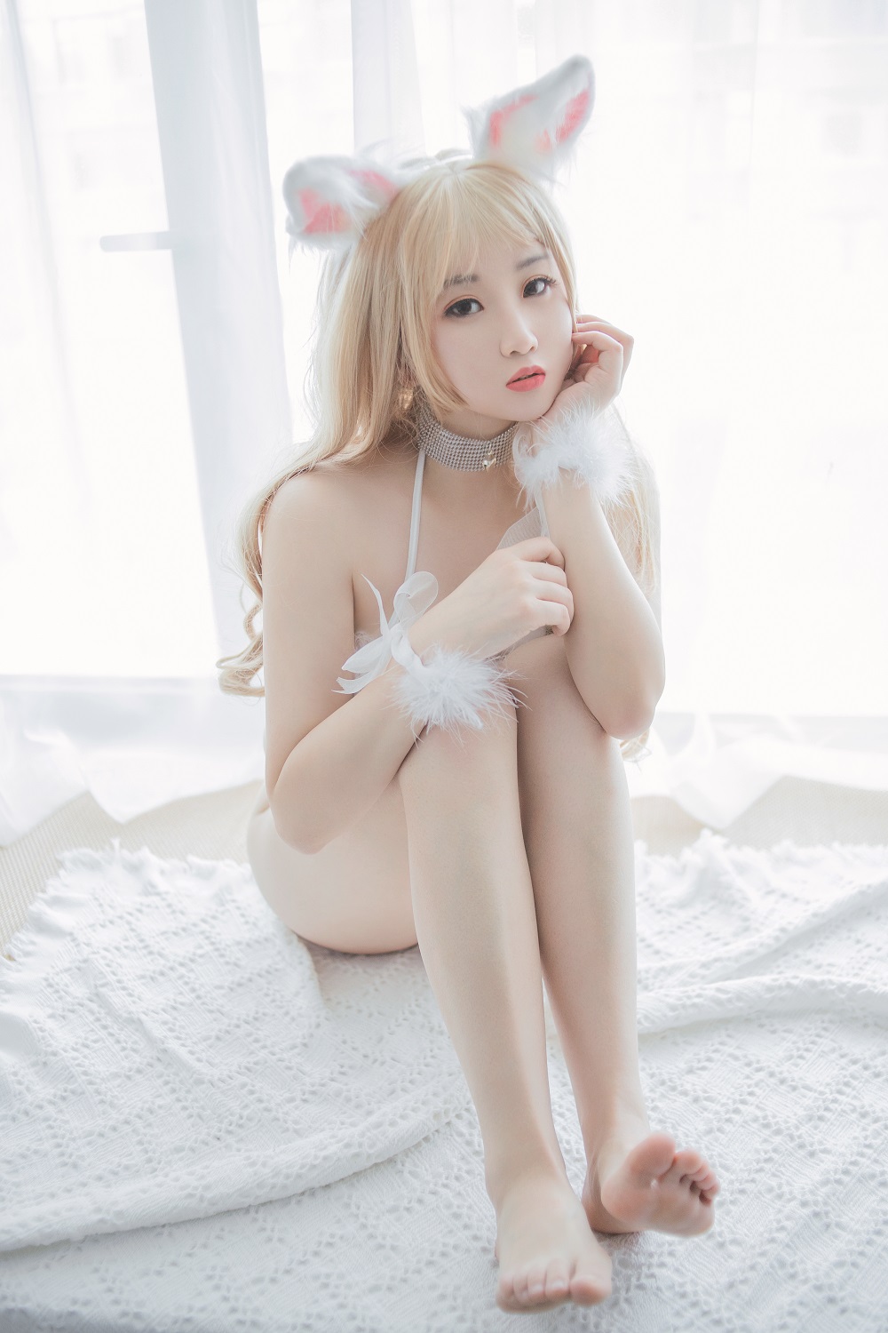 丘比美美酱-白色猫咪[12P] COS网红博主 预览2图