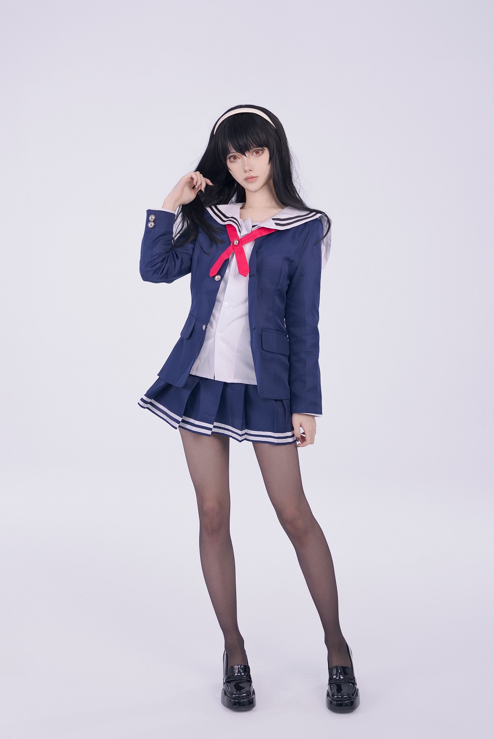 炭烤莉莉黑-霞之丘诗羽校服[50P] COS网红博主 预览1图