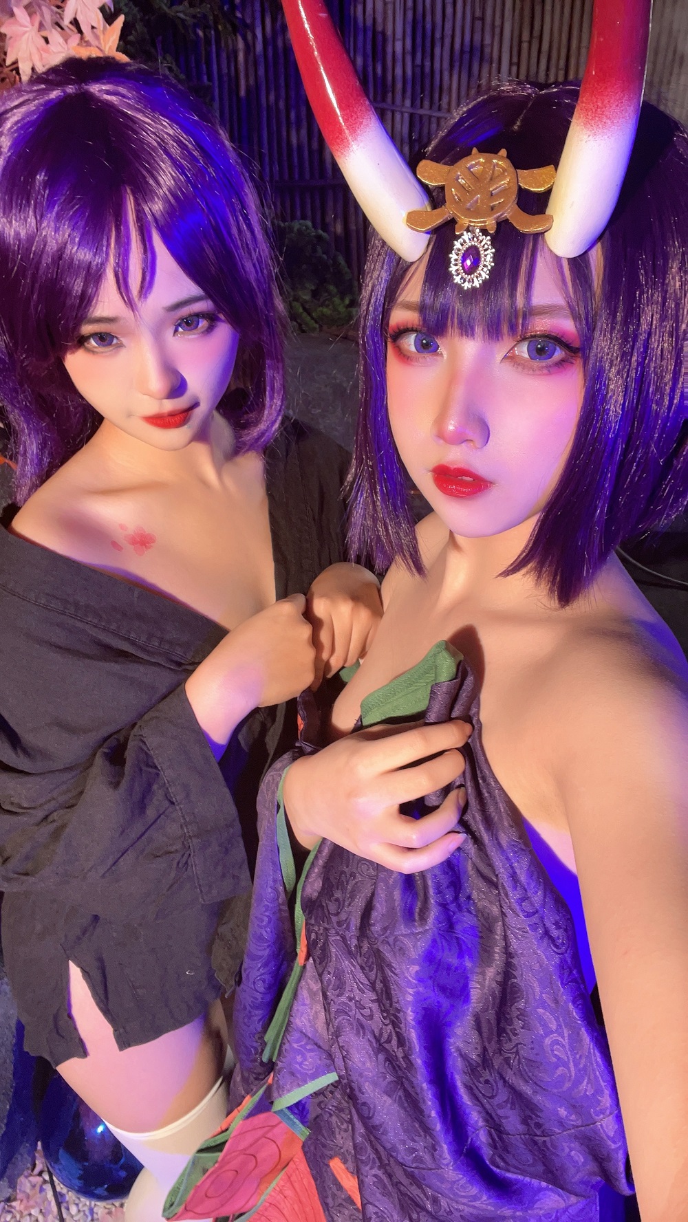 小和甜酒&橙风千雅-温泉酒吞奶光双人[193P+4V] COS网红博主 预览1图