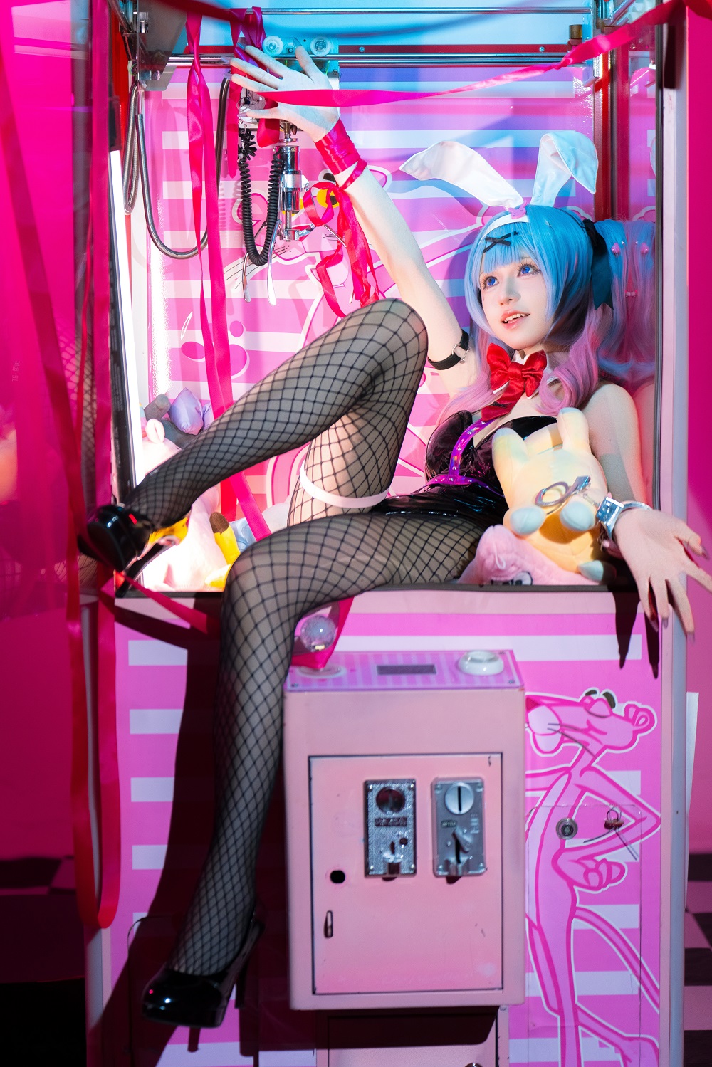 双木扶苏-初音未来兔子洞[18P] COS网红博主 预览2图