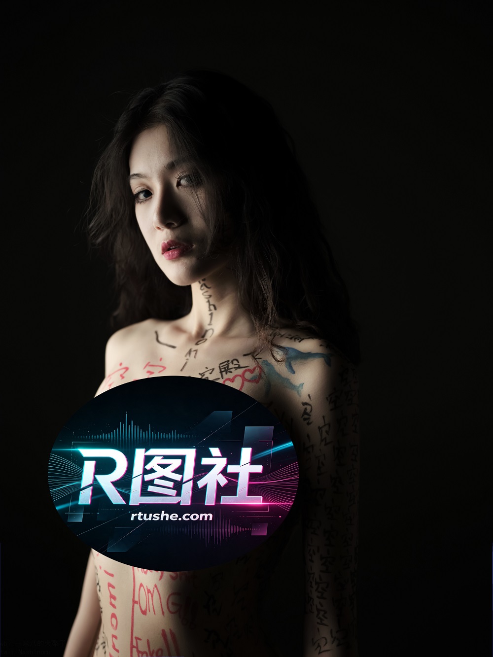 一米八的大梨子-饱暖思淫欲[29P] COS网红博主 预览1图
