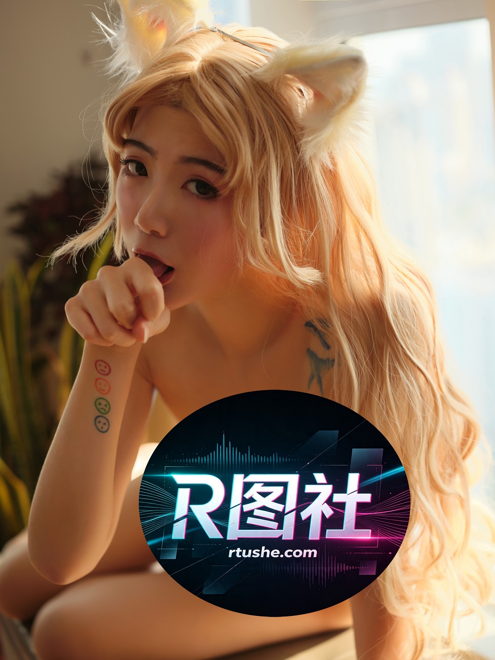 一米八的大梨子-短尾猫[22P] COS网红博主 预览2图