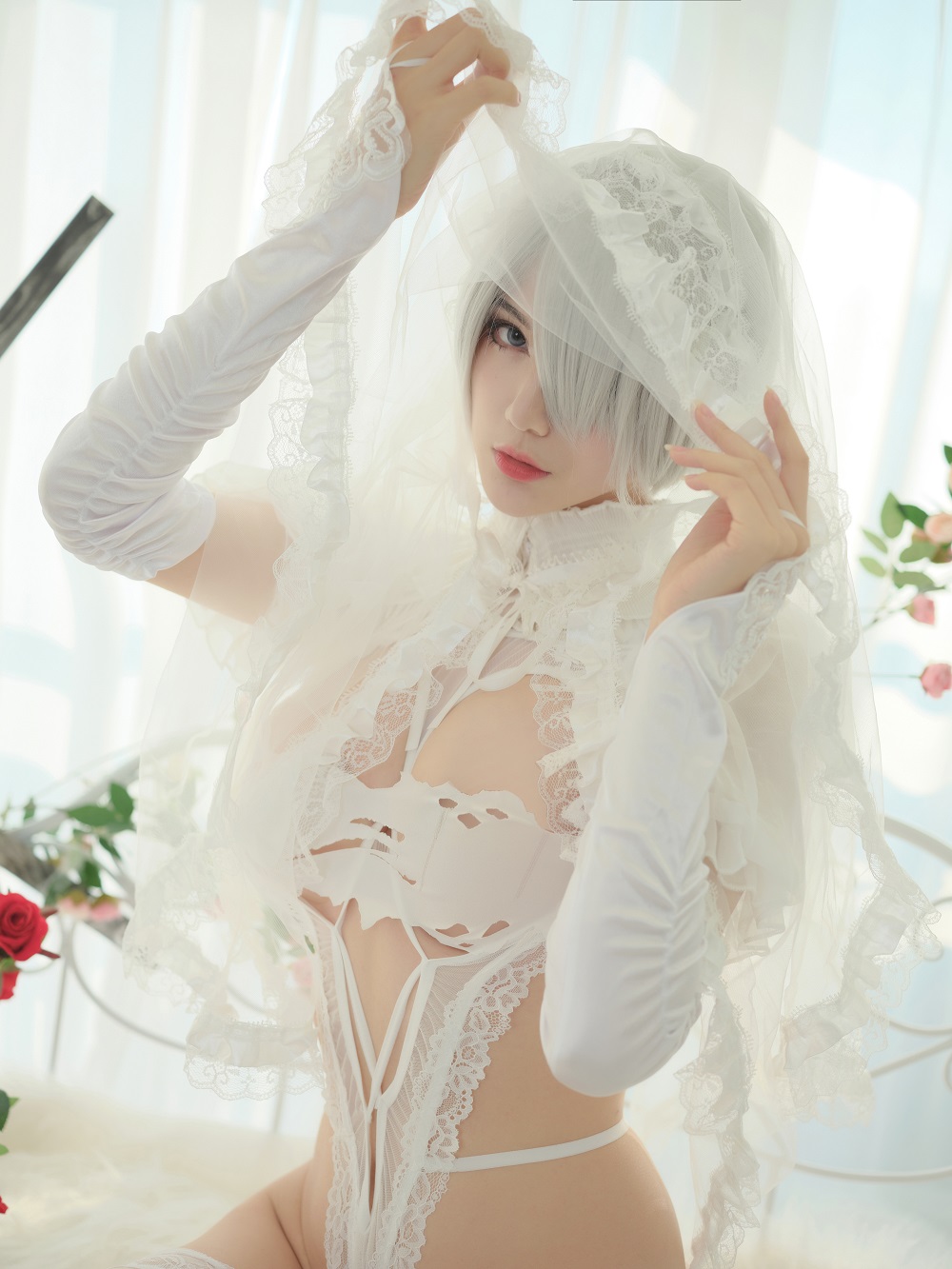 一米八的大梨子-尼尔机械纪元-2B白花嫁[24P] COS网红博主 预览2图