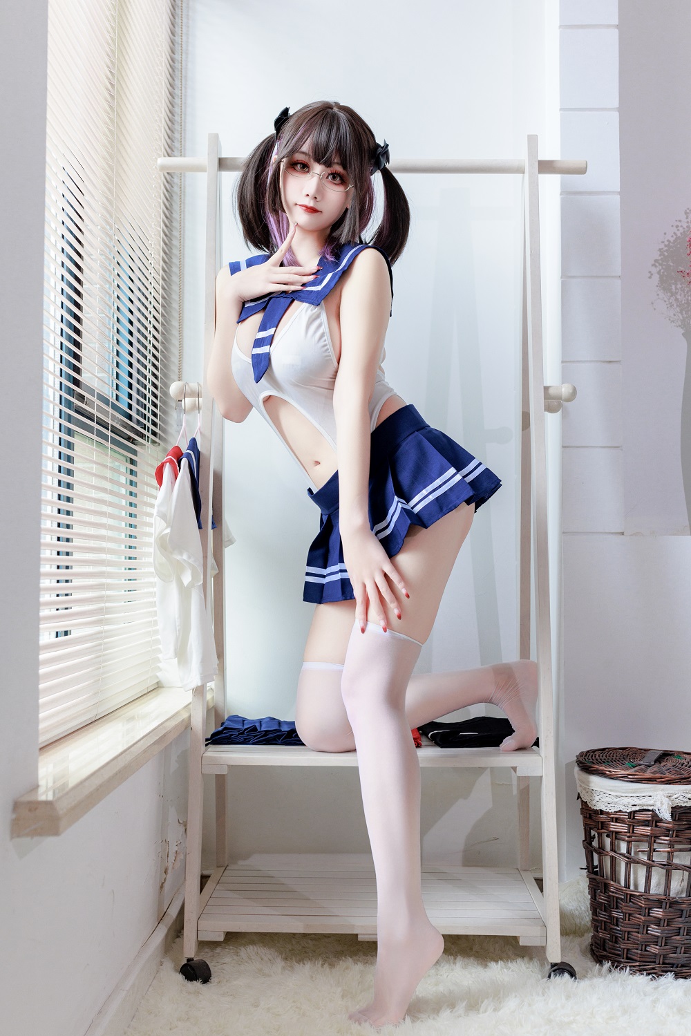 阿雪雪yuki-连体水手服[95P] COS网红博主 预览2图