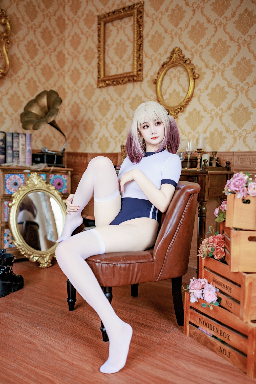 阿雪雪yuki-连体体操服[71P] COS网红博主 预览1图
