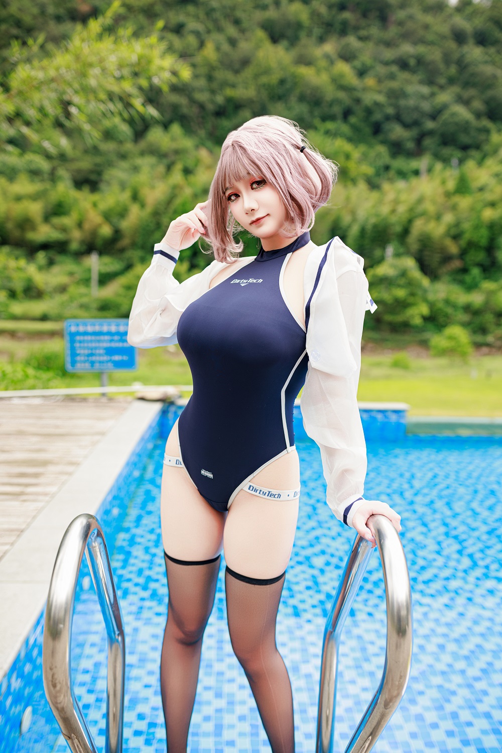 阿雪雪yuki-盛夏水泳[91P+1V] COS网红博主 预览1图