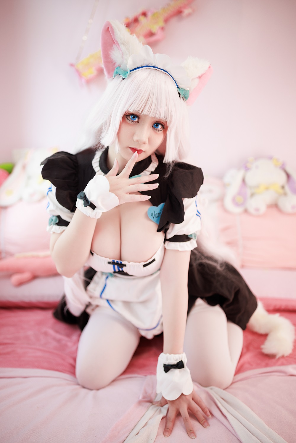 阿雪雪yuki-猫娘乐园-香子兰女仆[90P+4V] COS网红博主 预览2图
