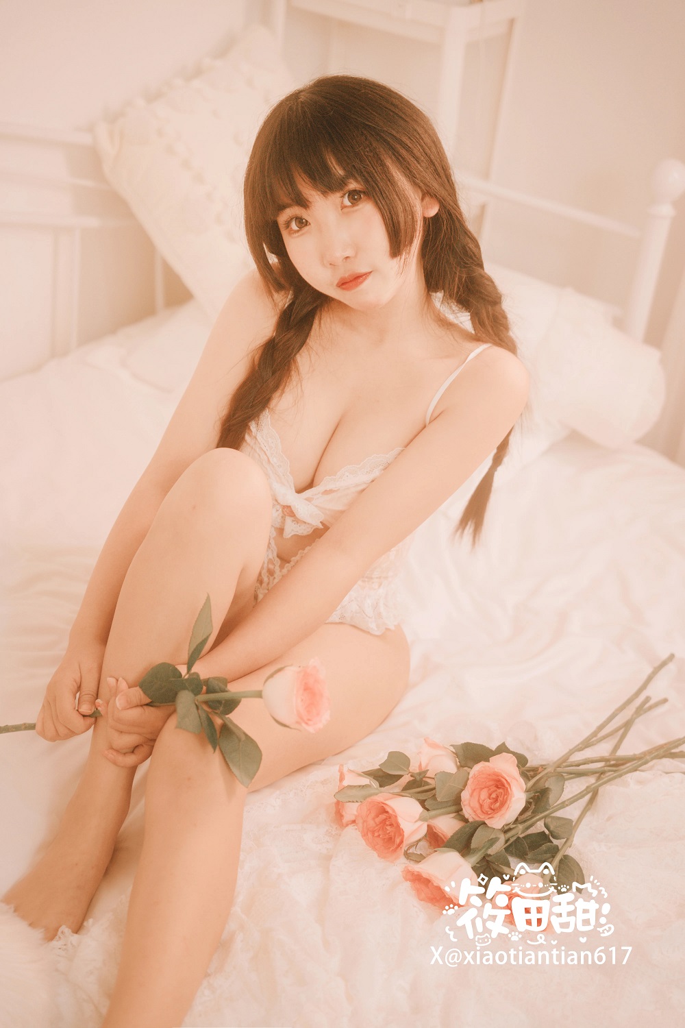 香草奶喵-法式少女[52P] COS网红博主 预览2图