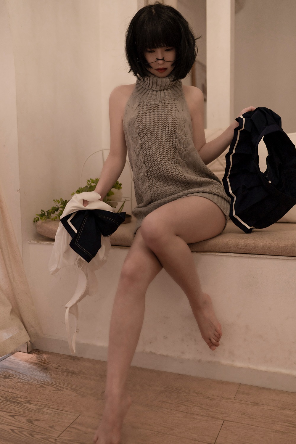 晕崽Zz-维修洗衣机[96P] COS网红博主 预览1图