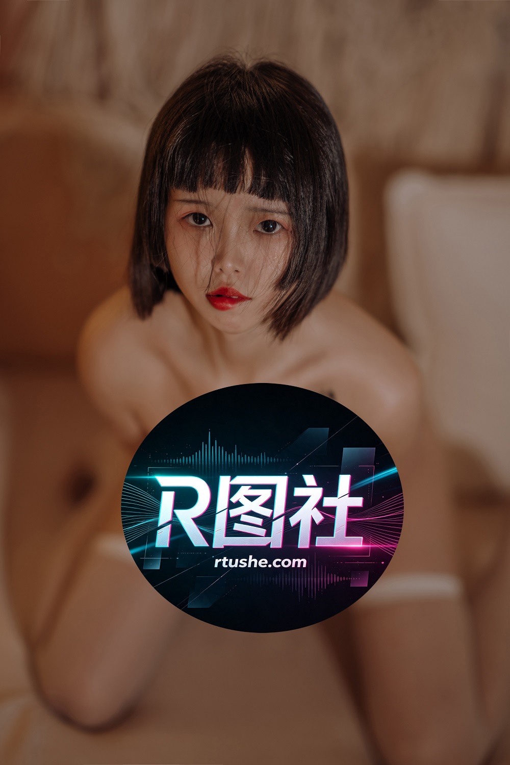 晕崽Zz-白丝萝莉[28P] COS网红博主 预览2图