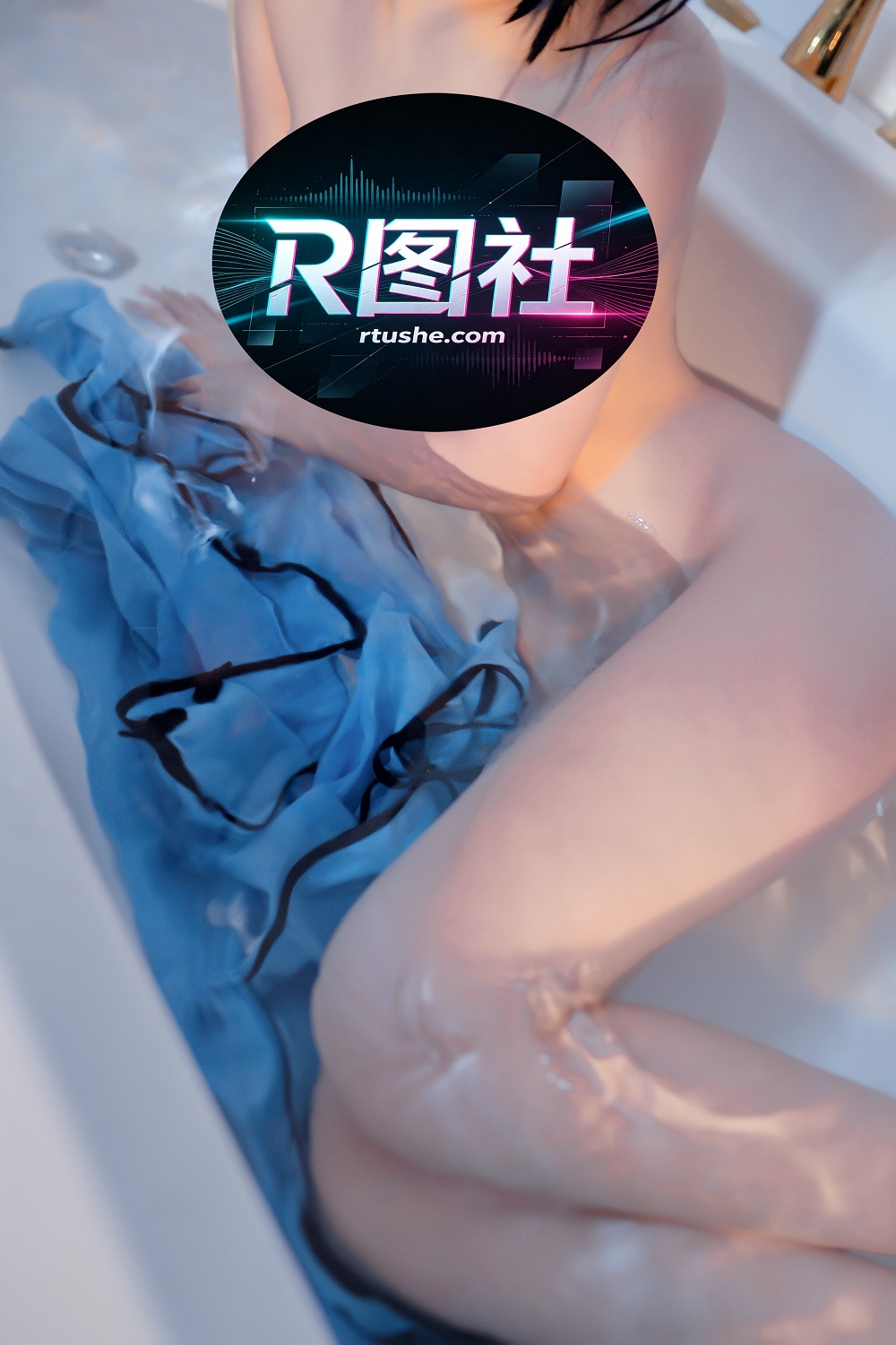 晕崽Zz-民国女学生[42P] COS网红博主 预览2图