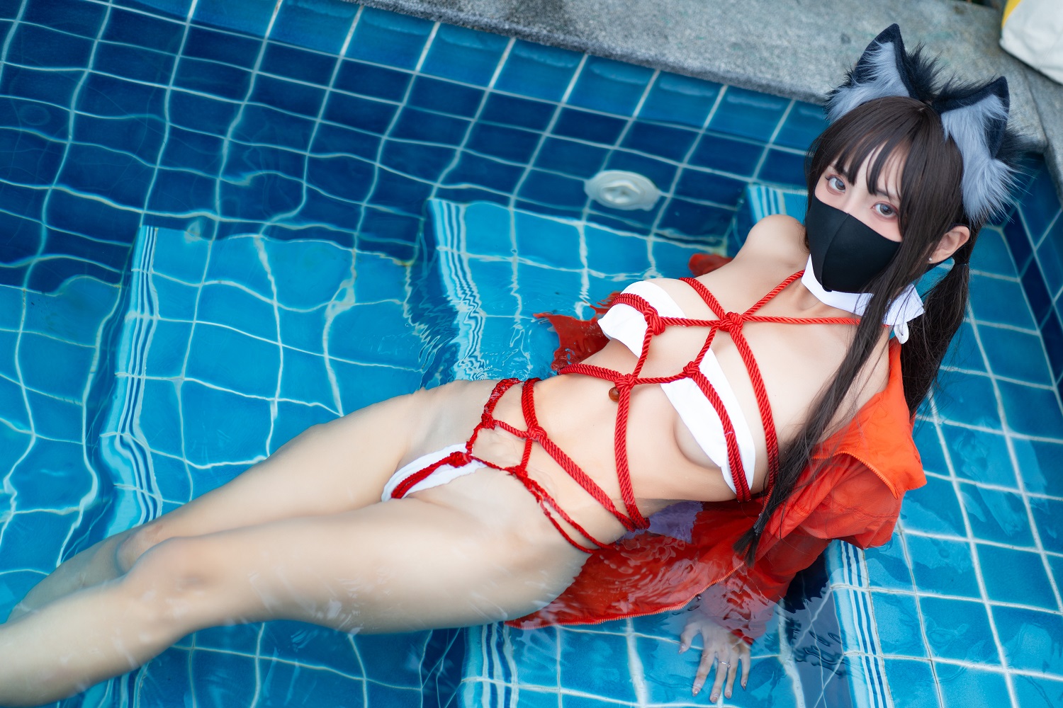 职业奶妈三水子-束缚巫女[56P] COS网红博主 预览2图