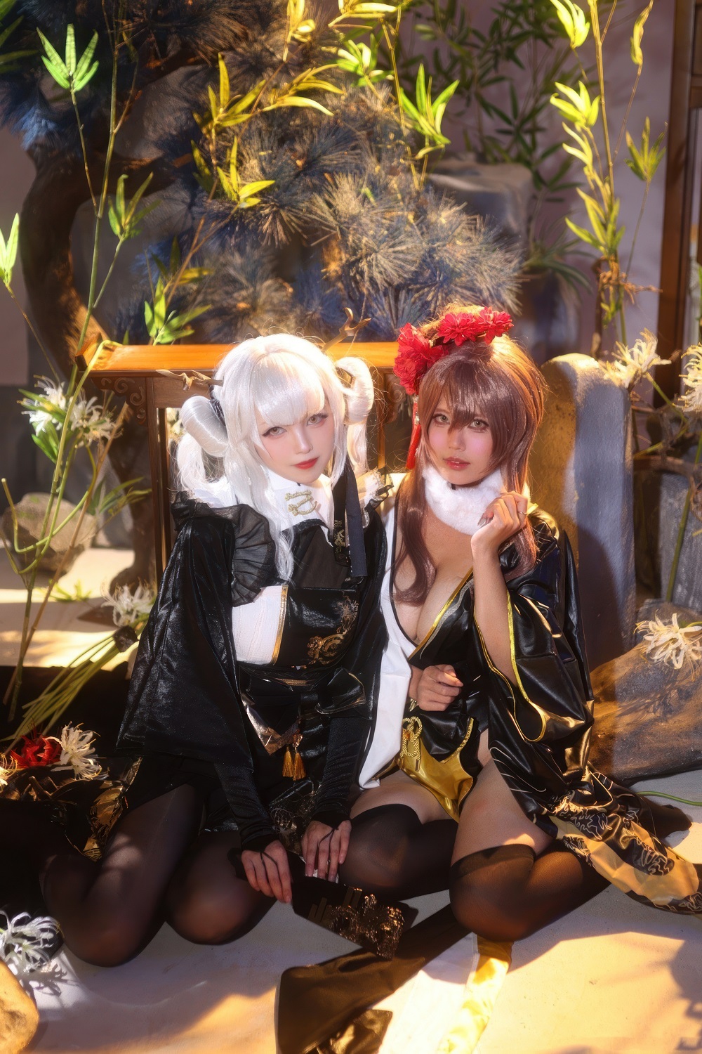 小完能干脆面qvq&蛇生伊夕-Nikke胜利女神-黑兔布兰儿&白兔诺雅尔[22P] COS网红博主 预览1图