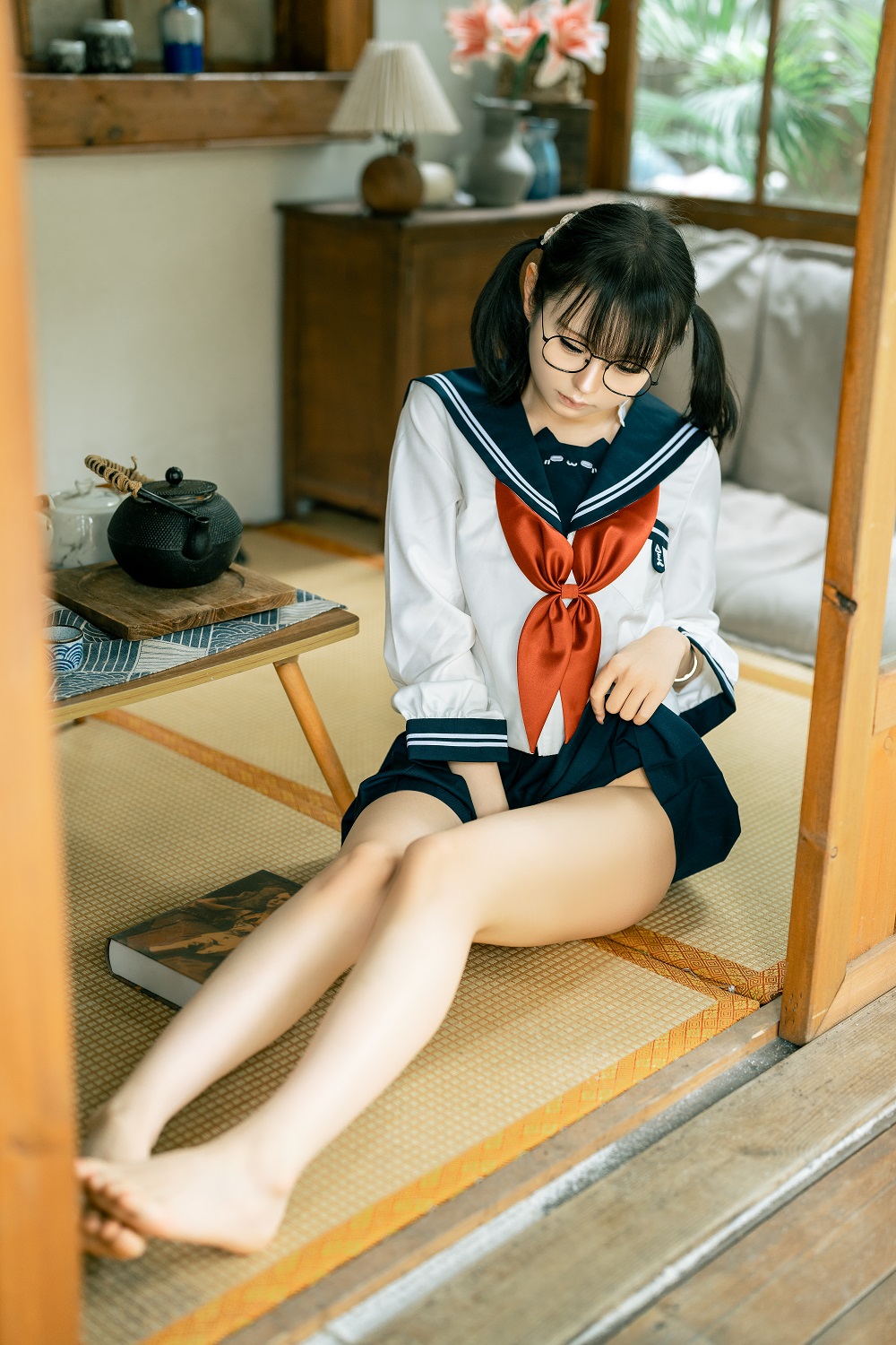 幼水铃衣-居家双马尾合集[80P+1V] COS网红博主 预览2图