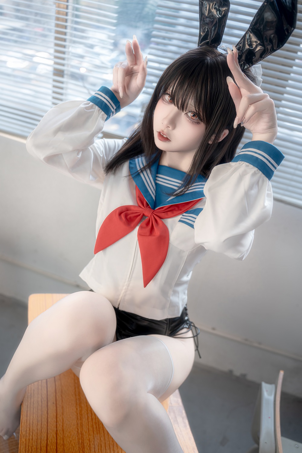 纸悦Etsuko-水手服兔女郎[63P] COS网红博主 预览1图