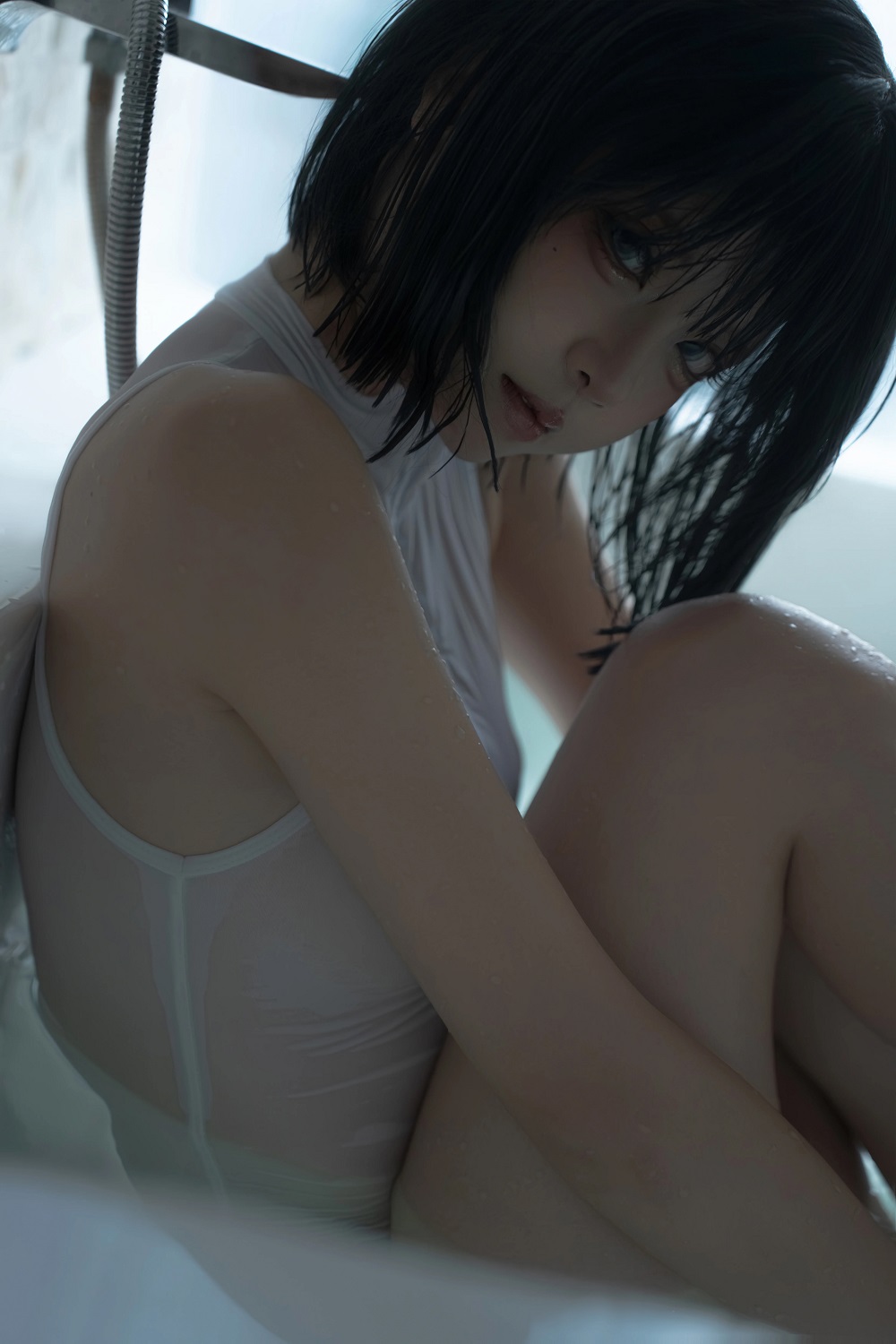 纸悦Etsuko-透明竞泳[65P] COS网红博主 预览1图