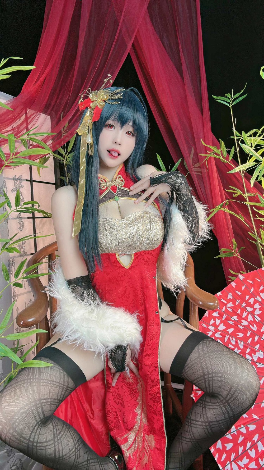 miko酱ww-碧蓝航线-大凤旗袍[28P] COS网红博主 预览1图