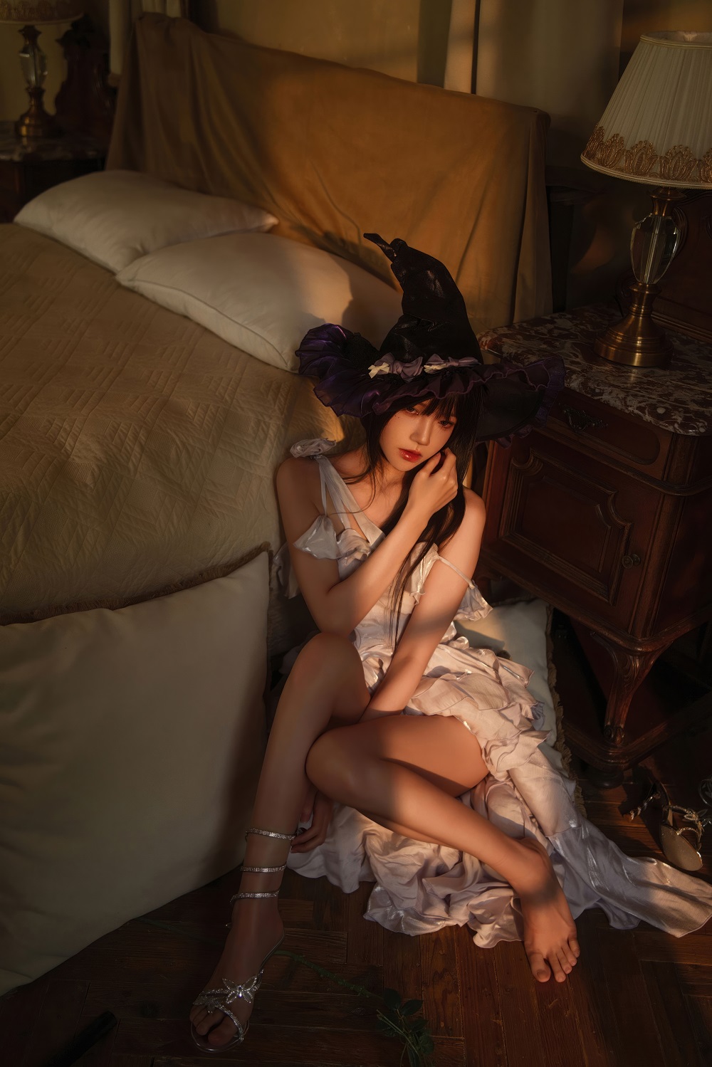 桜桃喵-魔女[65P] COS网红博主 预览2图