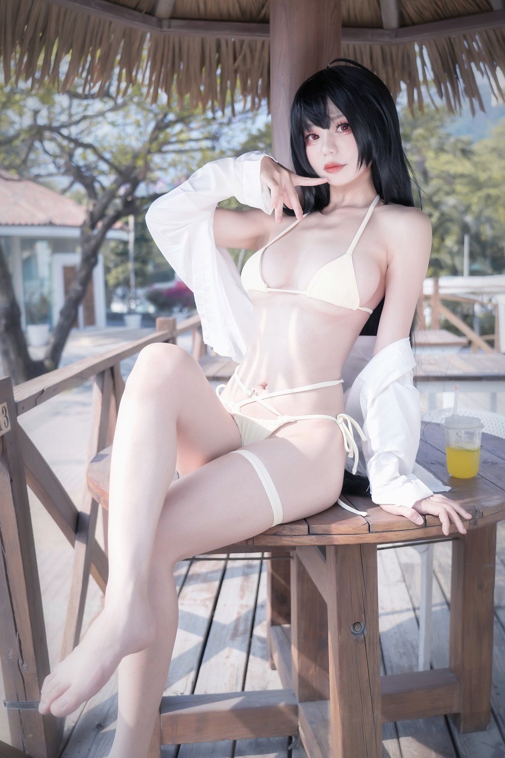 雪猫YukiNeko-碧蓝航线-大凤泳装[11P] COS网红博主 预览2图