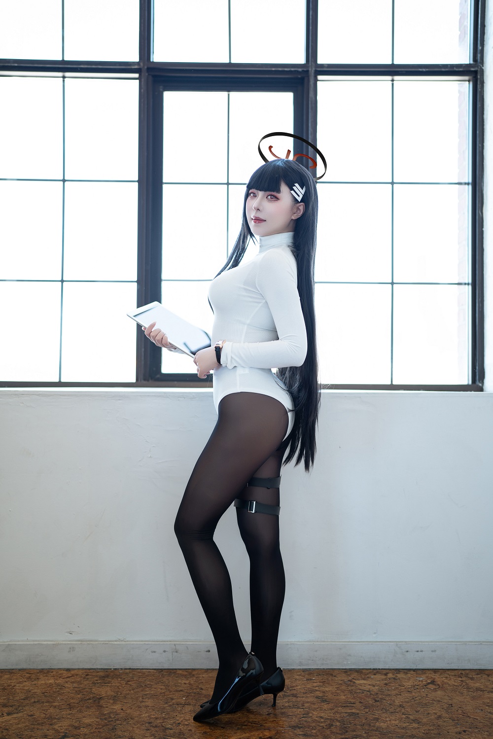 LoveHimeking-蔚蓝档案-调月莉音OL[32P] COS网红博主 预览2图