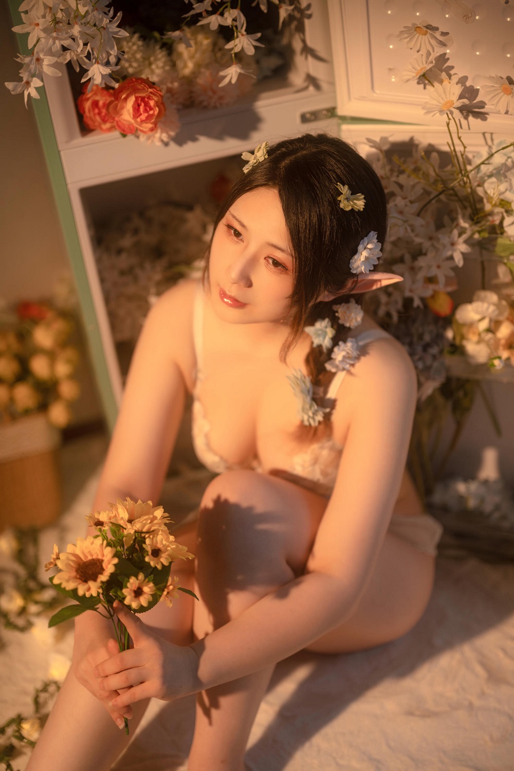 Zyra秋-繁花[40P] COS网红博主 预览1图