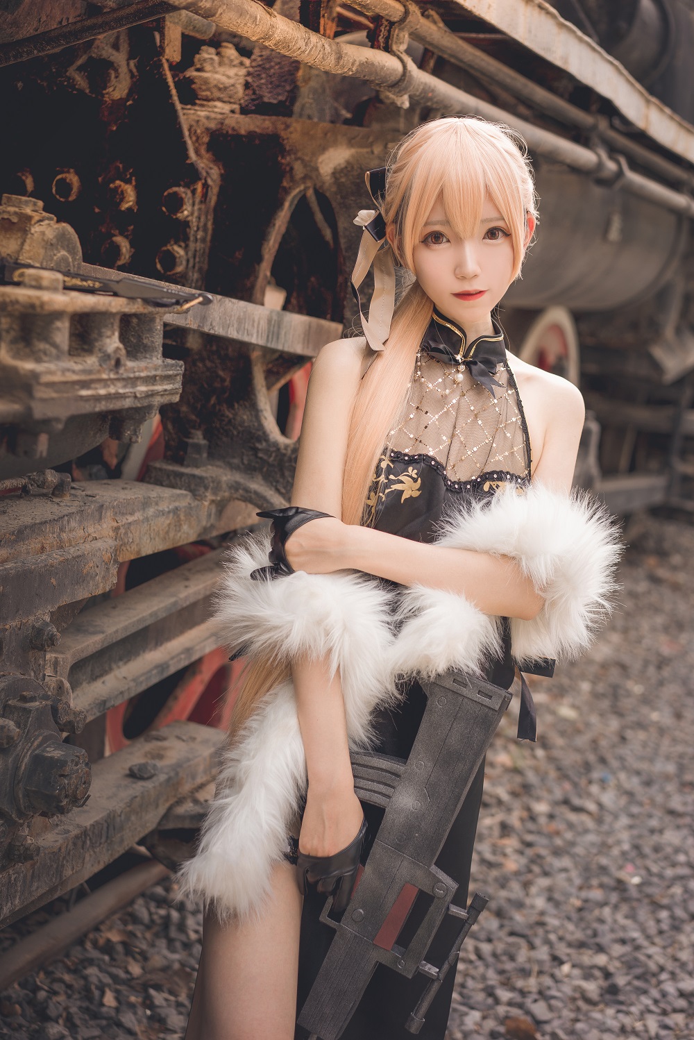 然理理-少女前线-OTS14紫雨心[30P] COS网红博主 预览1图