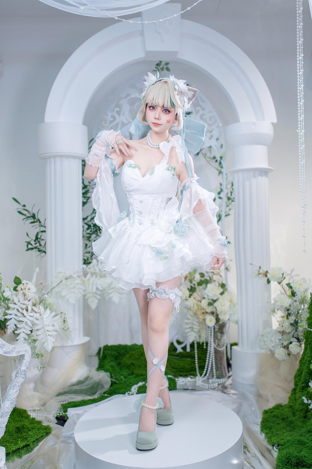 洛城雪Yuki-原神-琳妮特·天使庭院[26P] COS网红博主 预览1图