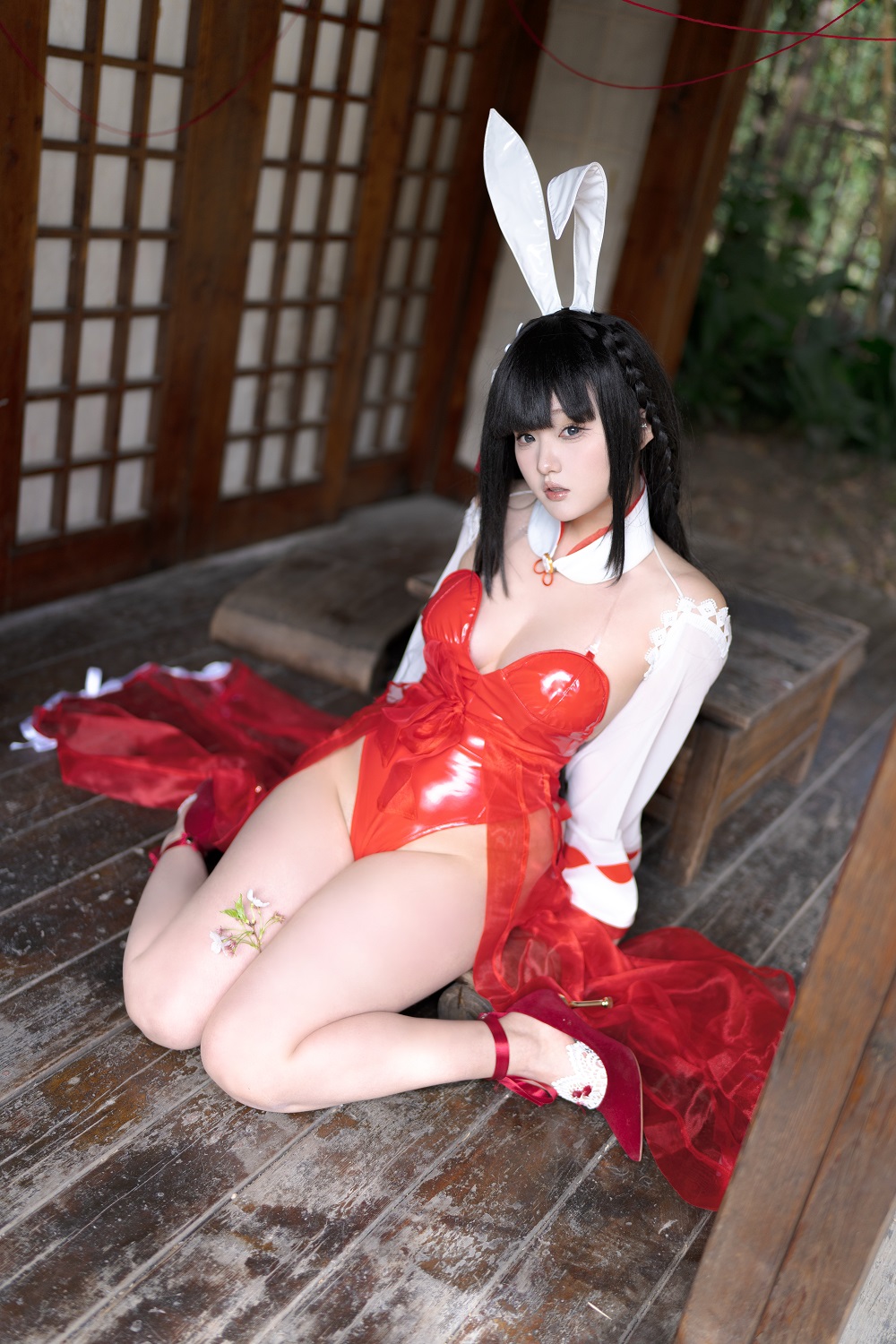 Mercurius-i-碧蓝航线-大山巫女兔[50P] COS网红博主 预览2图