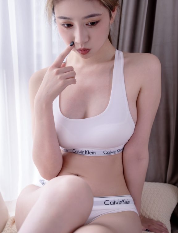年年nnian-飘窗[81P]