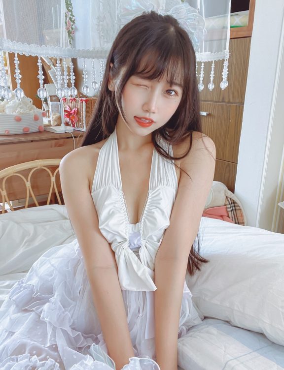 不呆猫-清纯妹妹[31P+5V]